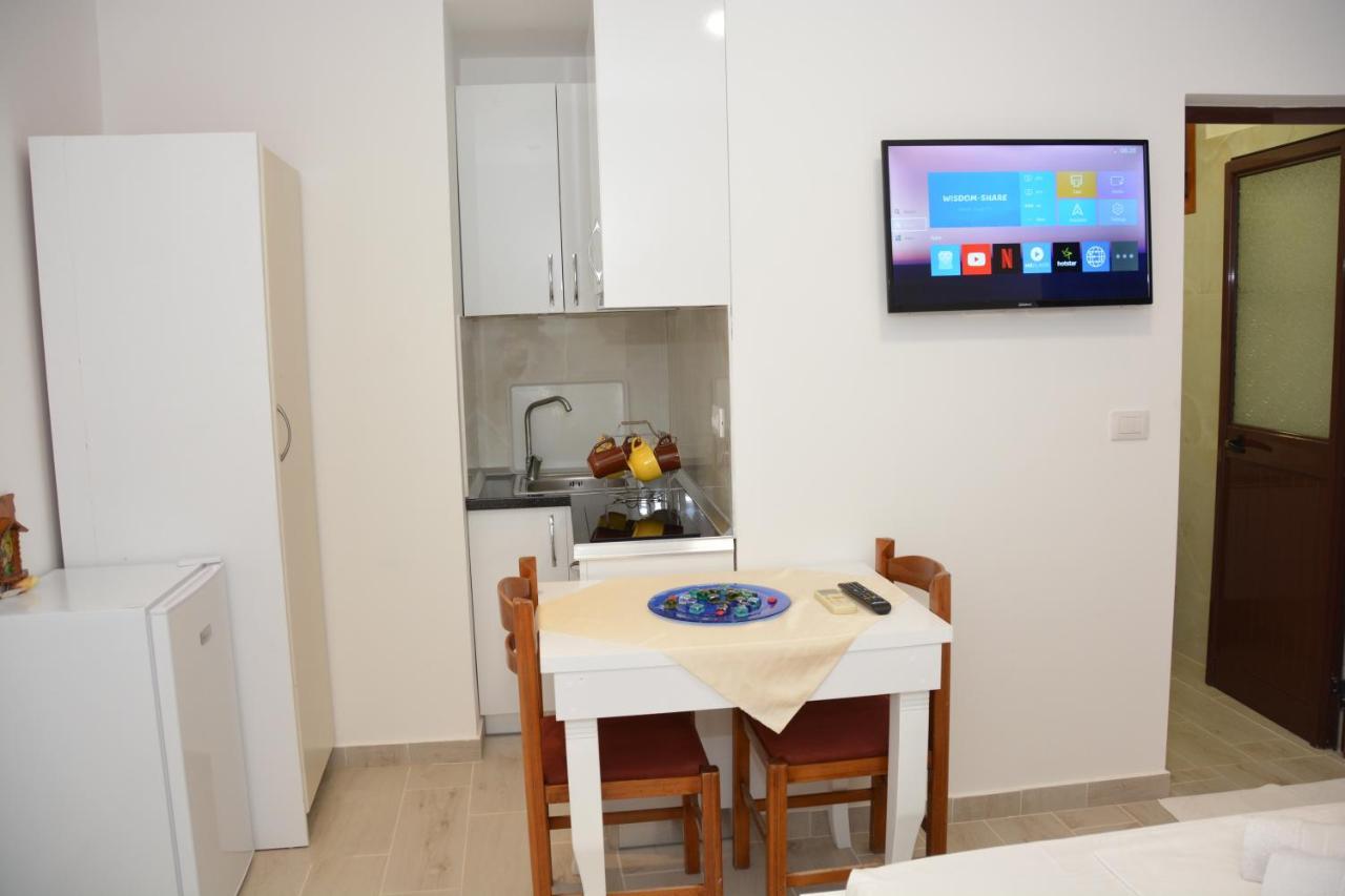 Mico'S Apartments Vlorë Exteriér fotografie